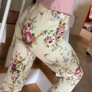 Floral ankle length high quality pants floral